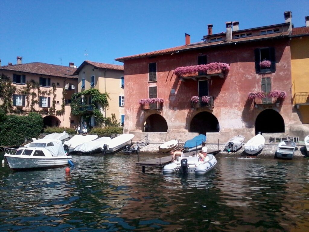 Mandello