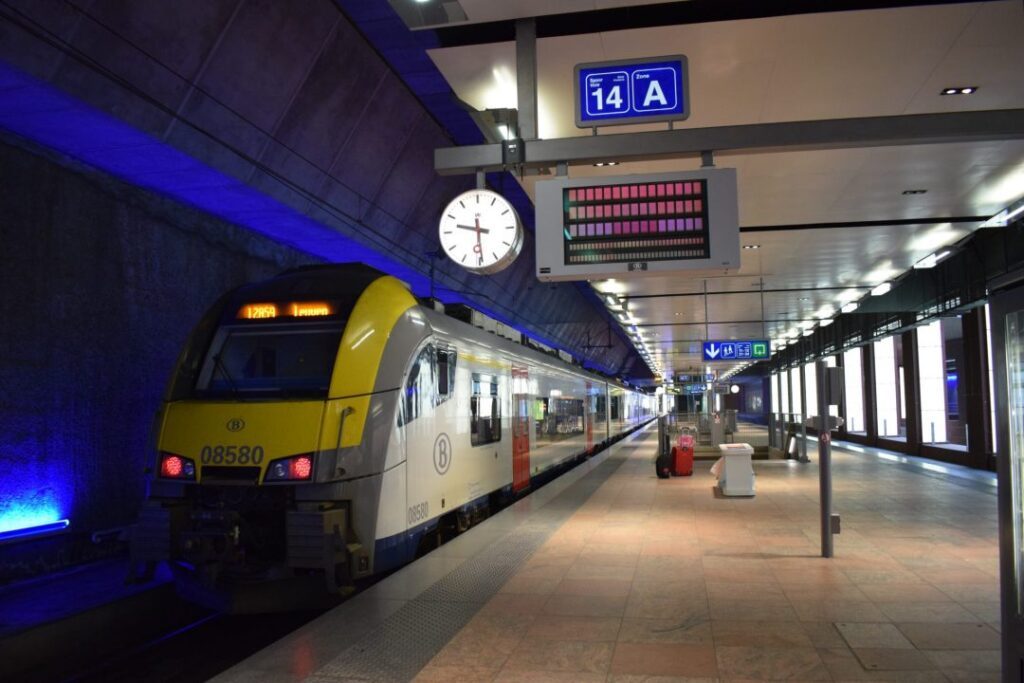 ស្ថានីយ៍ព្រលានយន្តហោះ Zaventem ទីក្រុងព្រុចសែល