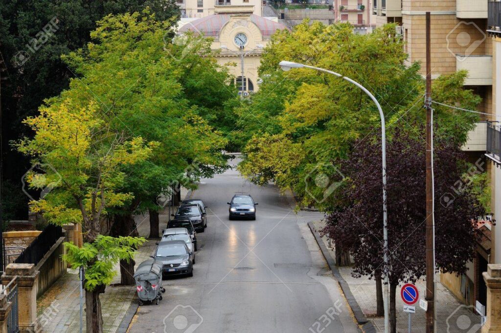 Caltanissetta Mərkəzi Stansiyası
