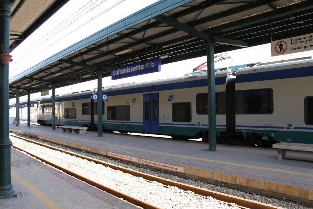 Caltanissetta Xirbi stansiyası