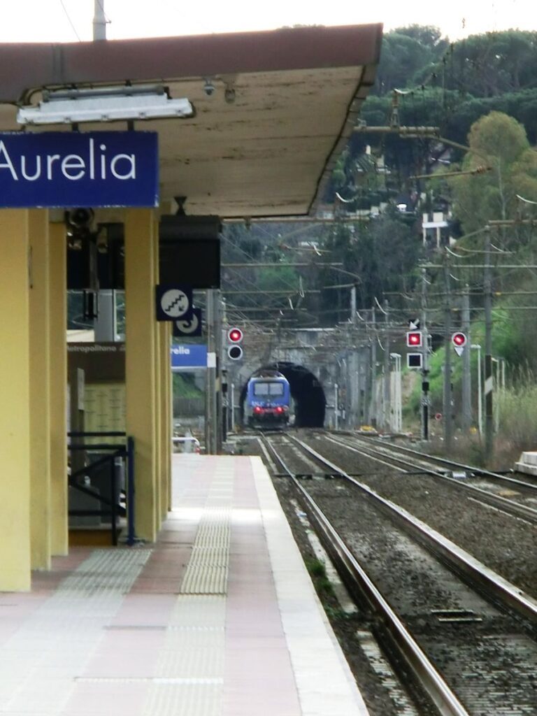 Gorsaf Rhufain Aurelia