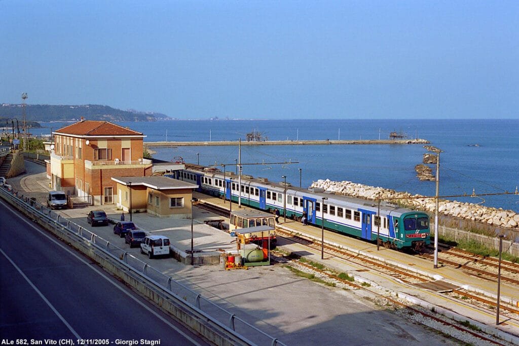 സാൻ വിറ്റോ ലാൻസിയാനോ സ്റ്റേഷൻ