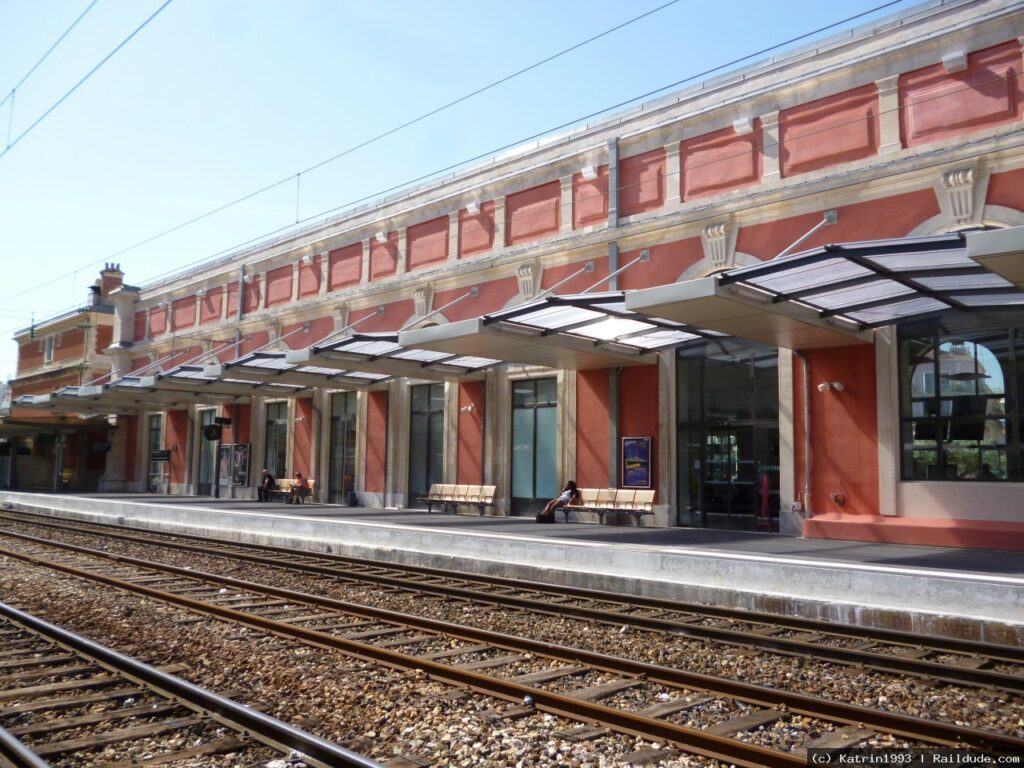 stazione di Tulone