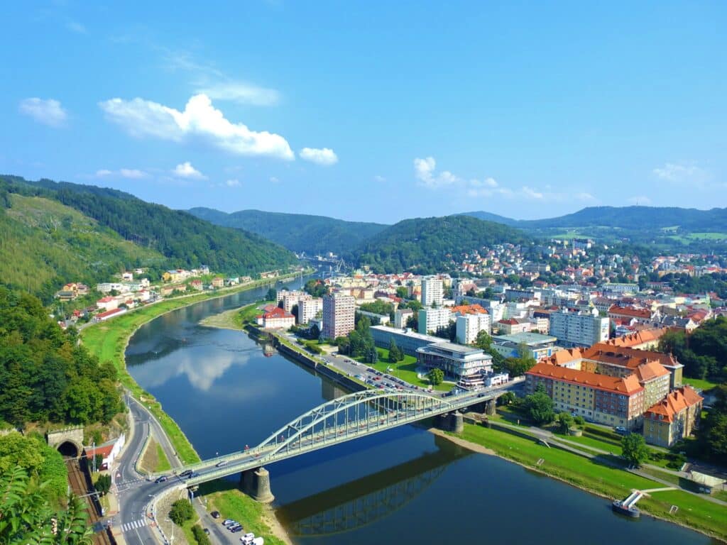 Decin