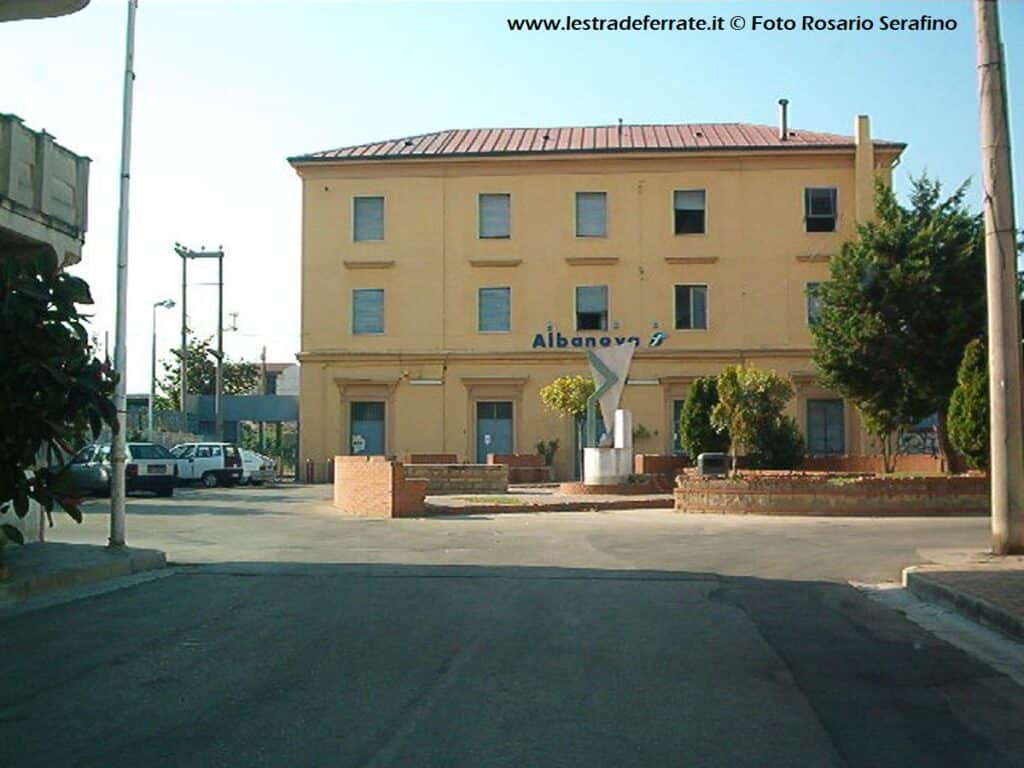 Albanova station