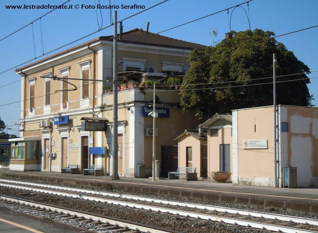 Torricola station