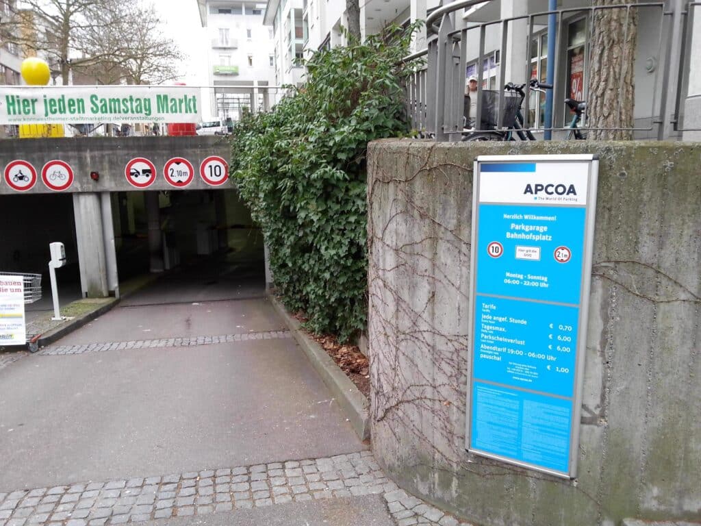 ស្ថានីយ៍អ្នកដំណើរ Kornwestheim