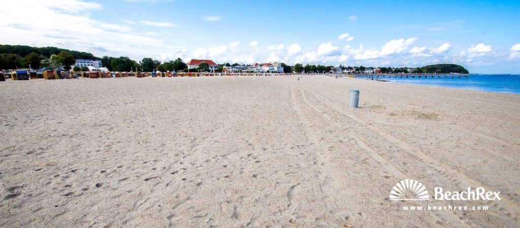 ឆ្នេរ Lubeck Travemunde