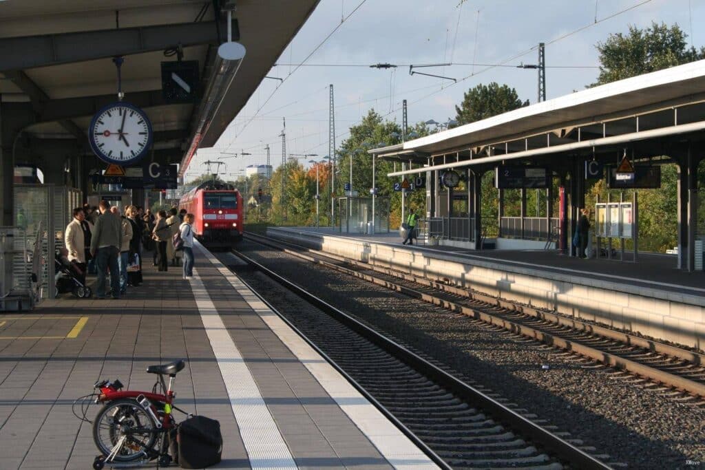 Nienburg-Weser chaw nres tsheb