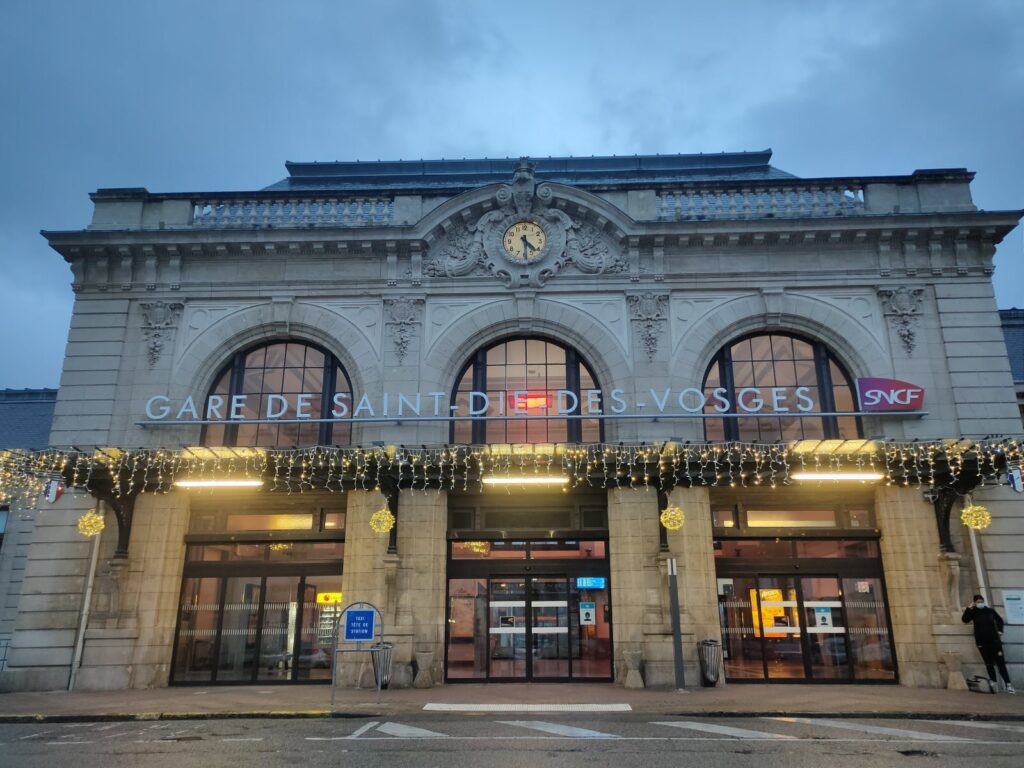 ស្ថានីយ៍ Saint Die Des Vosges